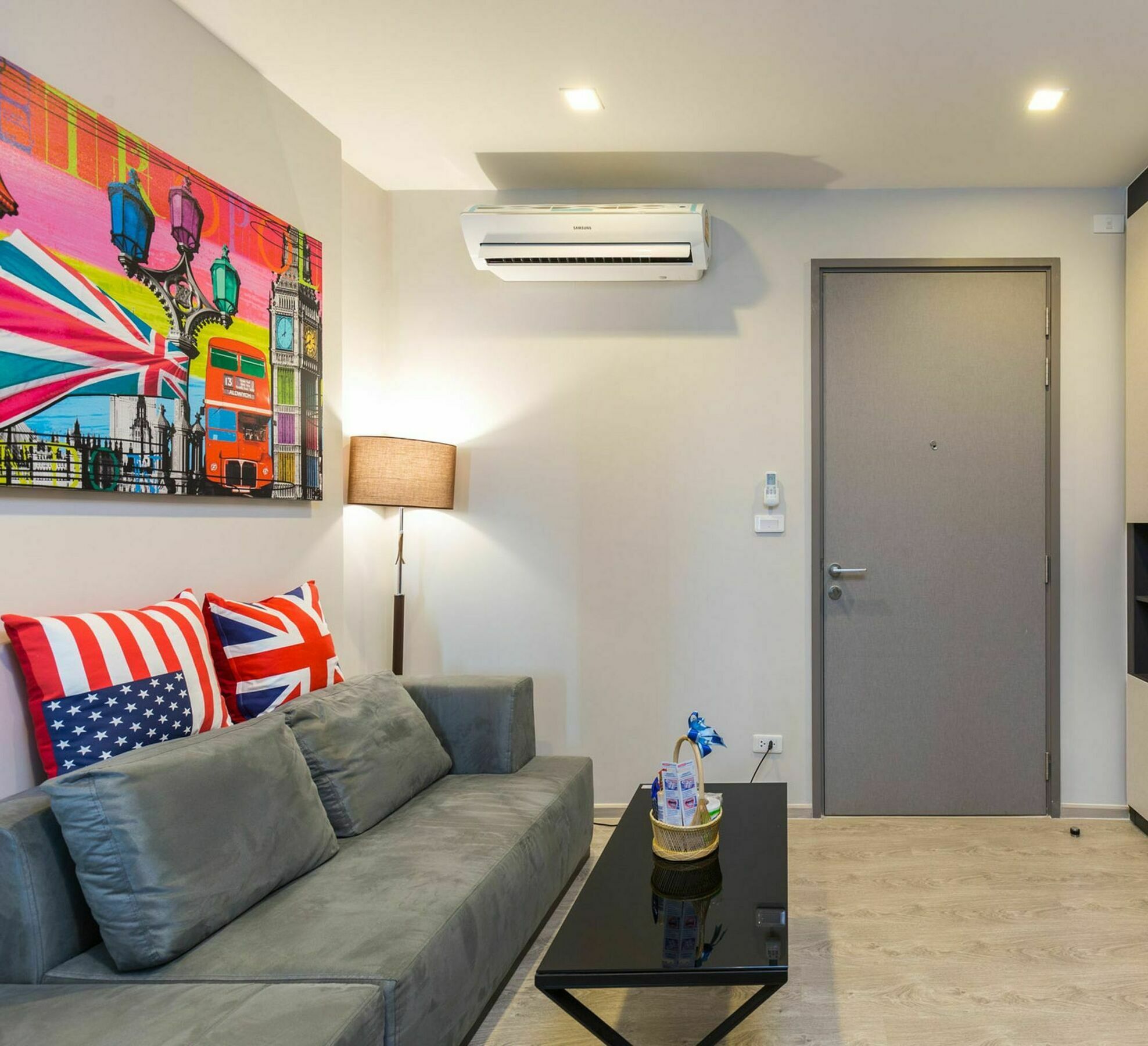 The Base Condo Pattaya Exterior photo
